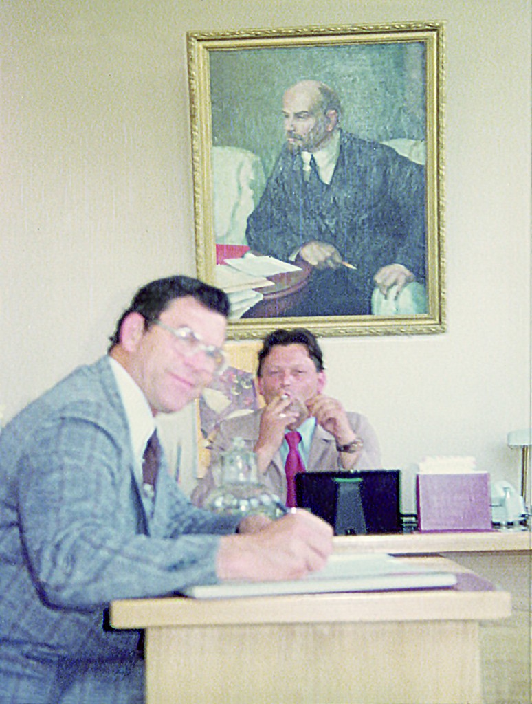 1977: Dr. Robert Walton is signing the first agreement with the USSR at the ministry of agriculture in Moscow under Lenin’s watch